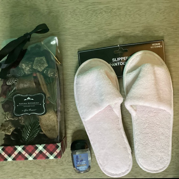 Julia Raymond Other - Posh Anniversary Giveaway 2